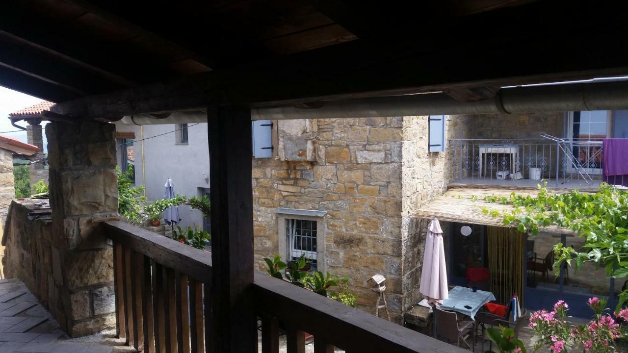 Labor Istrska Hiska Villa Marezige Exterior photo